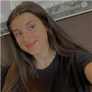 Joven que ha finalizado bachillerato ofrece clases de refuerzo de inglés, español y catalán